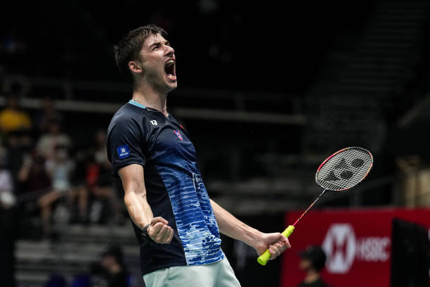 新加坡羽毛球賽混雙決賽：中國隊驚天逆轉(zhuǎn)奪冠