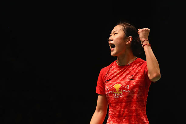 羽毛球發(fā)球輪換規(guī)則圖解:避免發(fā)球區(qū)錯誤的技巧