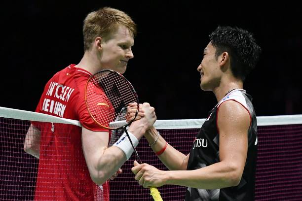 羽毛球混雙決賽選手技術(shù)對(duì)比：誰(shuí)的戰(zhàn)術(shù)更勝一籌？