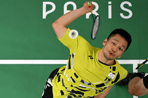 羽毛球扣殺技巧：如何在空中完成精準(zhǔn)發(fā)力？