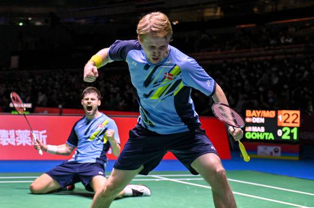 雙打神器!適合快速反應(yīng)的羽毛球拍Top5