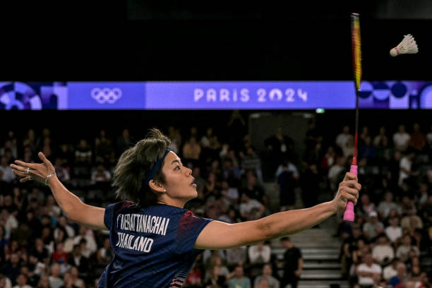 專業(yè)選手都在用!盤點(diǎn)2024年最佳羽毛球拍品牌