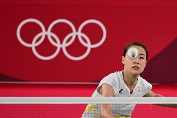 初中級(jí)選手必備:羽毛球拍參數(shù)詳解與推薦