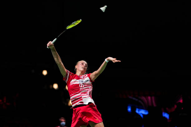 羽毛球殺球發(fā)力秘訣|3步提升爆發(fā)力,輕松突破對(duì)手防守