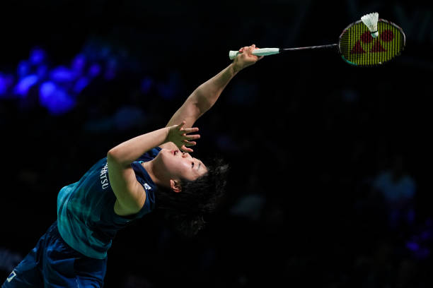 羽毛球場(chǎng)地?zé)艄庖螅喝绾芜x擇適合的照明方案？