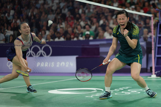 為什么職業(yè)選手都用千元拍？百元拍真的不行嗎？