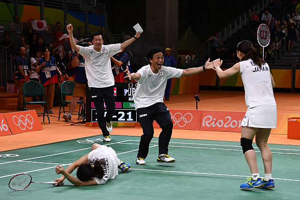 新加坡羽毛球公開賽:藍天下的巔峰對決