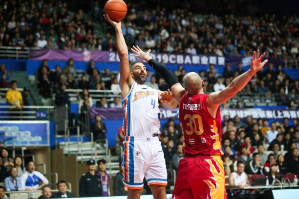 你知道大前鋒在籃球術(shù)語中簡稱什么嗎？