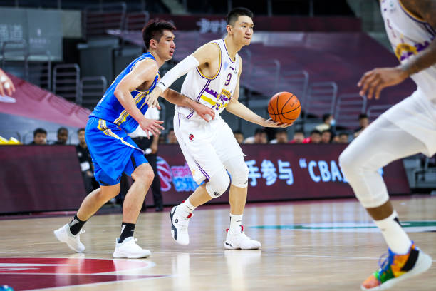 創(chuàng)意籃球簡(jiǎn)筆畫:多彩涂色方案分享