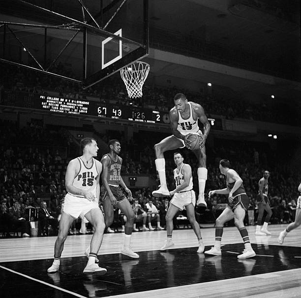 小前鋒與全能型球員的多位置配合指南