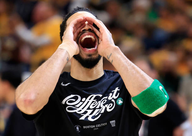 2025年菲律賓籃球聯(lián)賽：得分王與籃板王是誰？