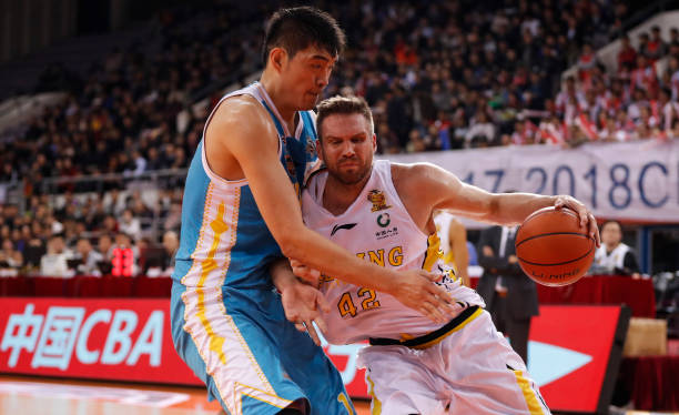 籃球規(guī)則詳解:罰球得分在2和3之間如何表示?