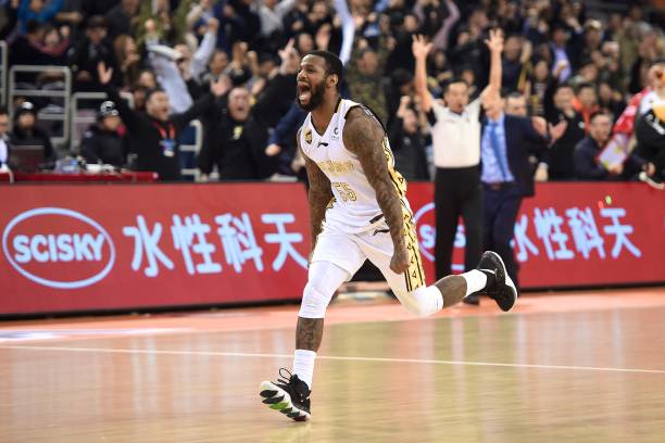 球場上的一課:學(xué)會(huì)打籃球的心路歷程