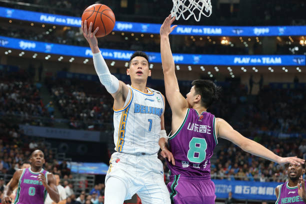 籃球規(guī)則中的“2運(yùn)”是什么意思？常見(jiàn)誤區(qū)解析