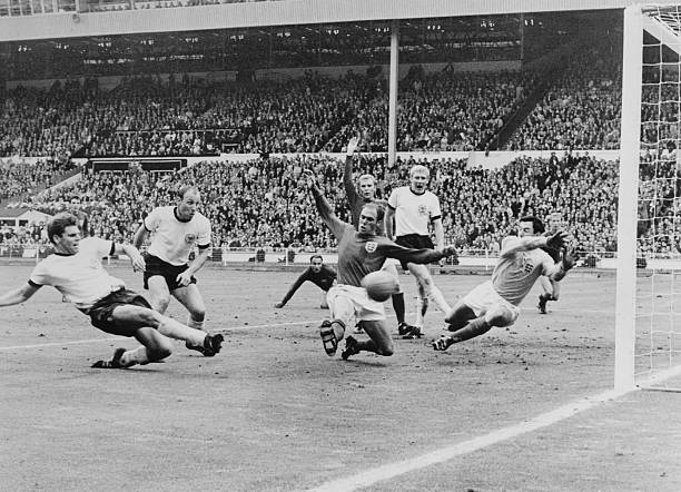 (與最近比賽結(jié)果緊密結(jié)合，提供延續(xù)性的信息)