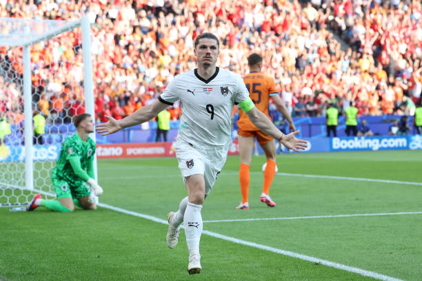 防守方在球門(mén)球規(guī)則中的站位限制與違規(guī)后果