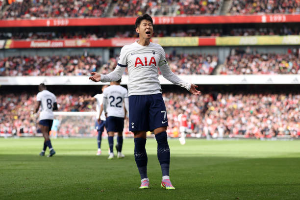 塞蒂恩下課導(dǎo)火索？復(fù)盤巴薩2-8拜仁的戰(zhàn)術(shù)潰敗