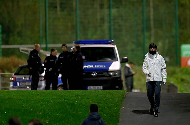 從第一分鐘到頒獎(jiǎng)典禮:歐冠決賽國(guó)米對(duì)巴黎完整視頻回放