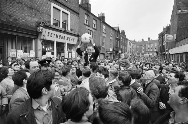 皇馬豪擲2億鎖定姆巴佩,利物浦或轉(zhuǎn)向替代目標(biāo)