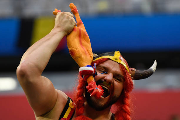 團(tuán)隊(duì)配合的藝術(shù):足球進(jìn)攻原則詳解