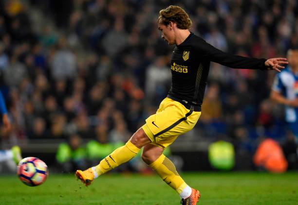 C羅2020年點球技術(shù)解析：助跑、節(jié)奏與射門角度的秘密