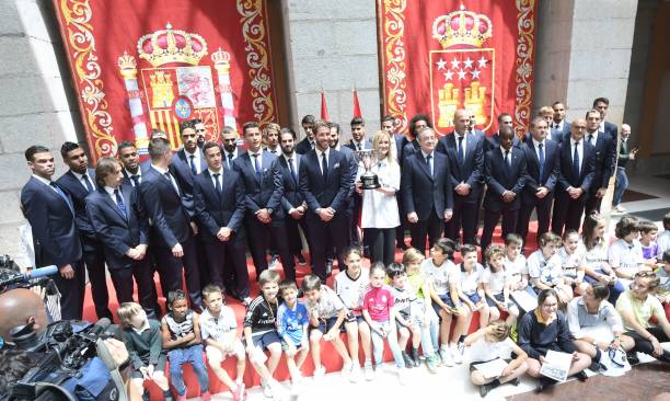 C羅與喬治娜的愛情長跑：相識、相戀到組建幸福家庭的細節(jié)