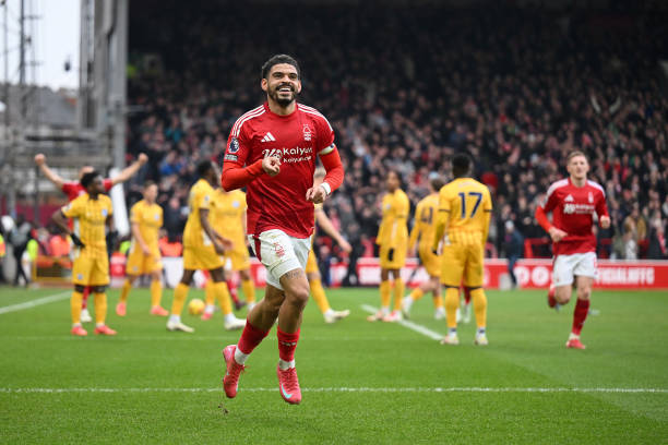 射門靴大全:揭秘頂級(jí)球員腳下的秘密武器