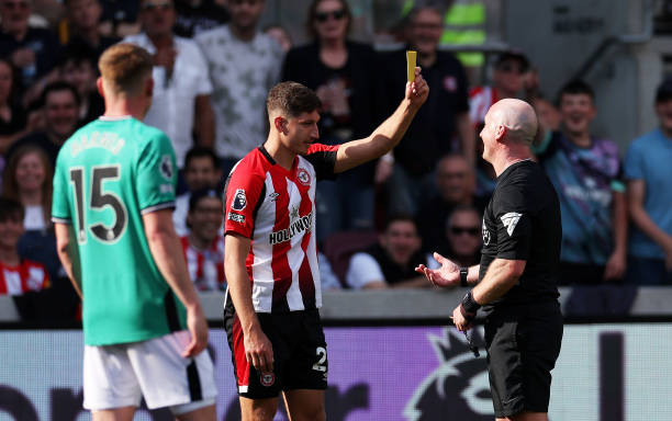 解密海納軟件：如何通過歷史數(shù)據(jù)預測未來進球趨勢