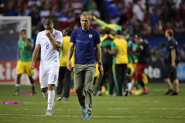 梅西的“老大哥”:薩巴萊塔在球場內(nèi)外的照顧