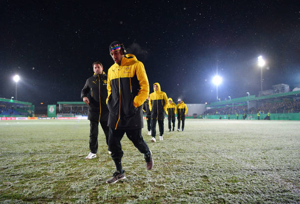 貝克漢姆西裝造型解析:品味與氣質的完美結合