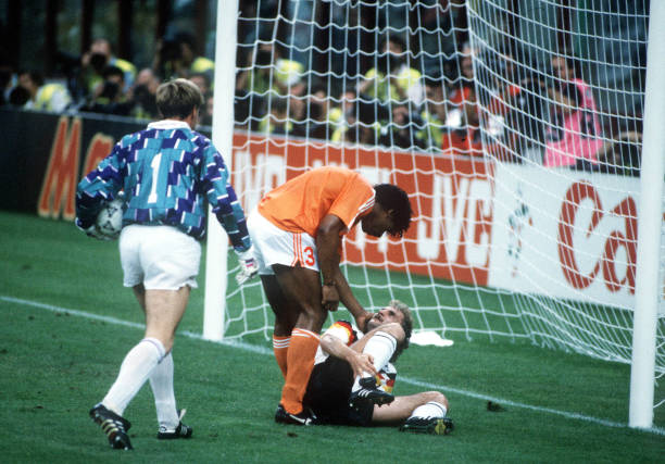 2024賽季球員表現(xiàn)盤點(diǎn):DS足球數(shù)據(jù)網(wǎng)權(quán)威數(shù)據(jù)榜單