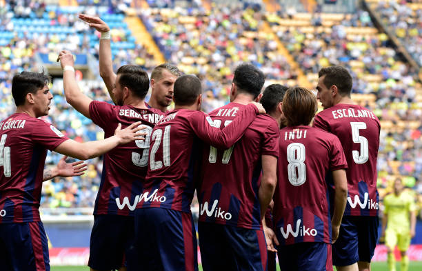 實況足球防守風(fēng)格誤區(qū)：這些錯誤你犯了嗎？