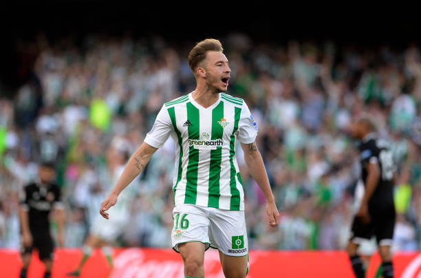 郭艾倫三分命中，助球隊領(lǐng)先！