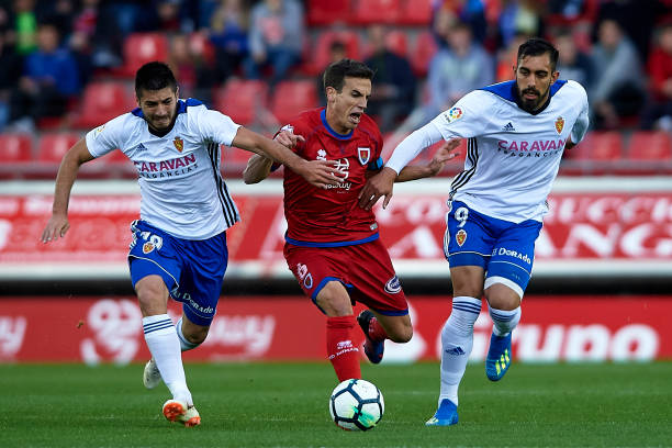 全球統(tǒng)一？FIFA與不同聯(lián)賽角球弧規(guī)格有無(wú)差異？