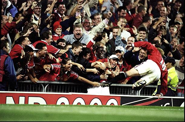 足球場(chǎng)建造必讀:十一人制場(chǎng)地尺寸國(guó)際標(biāo)準(zhǔn)