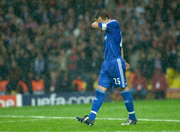 關鍵數據實時播報:射門、控球率、換人動態(tài)