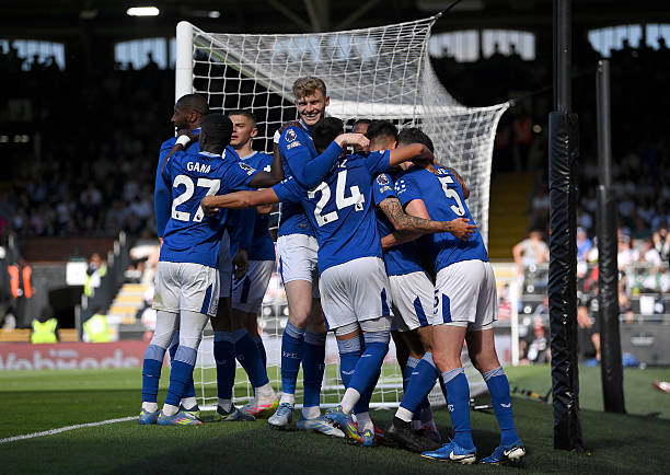 心理博弈的藝術(shù)：勺子點(diǎn)球?yàn)楹文艹蔀殚T將的噩夢(mèng)？