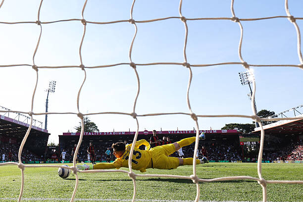 今晚8點(diǎn)鎖定!巴黎vs巴薩歐冠直播全程解說