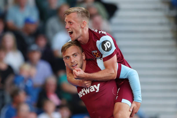 2025法國隊戰(zhàn)術(shù)革命:從防守反擊到控球壓迫的轉(zhuǎn)型