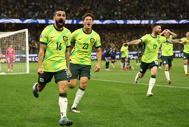 馬拉多納那不勒斯巔峰時刻:10大經(jīng)典進(jìn)球視頻集錦