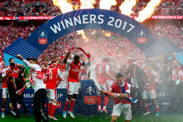 蓋德穆勒職業(yè)生涯榮譽(yù)大盤點(diǎn)：他到底拿了多少獎(jiǎng)？