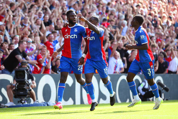 青少年足球訓(xùn)練:任意球基礎(chǔ)動作與常見錯誤糾正