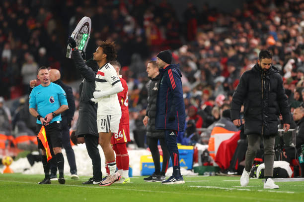 那一腳定乾坤:C羅08年點(diǎn)球如何改寫曼聯(lián)歷史