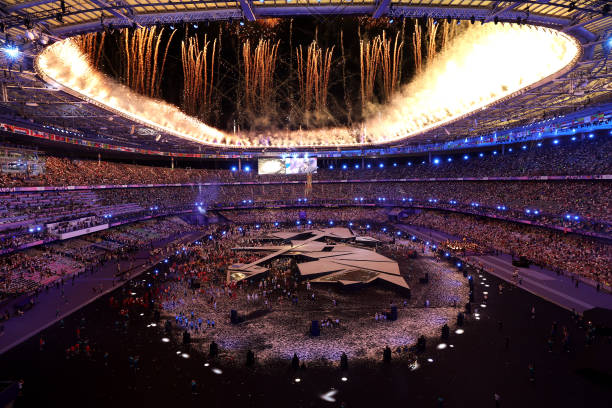 國(guó)球榮耀:中國(guó)乒乓球隊(duì)奧運(yùn)賽場(chǎng)上的高光時(shí)刻