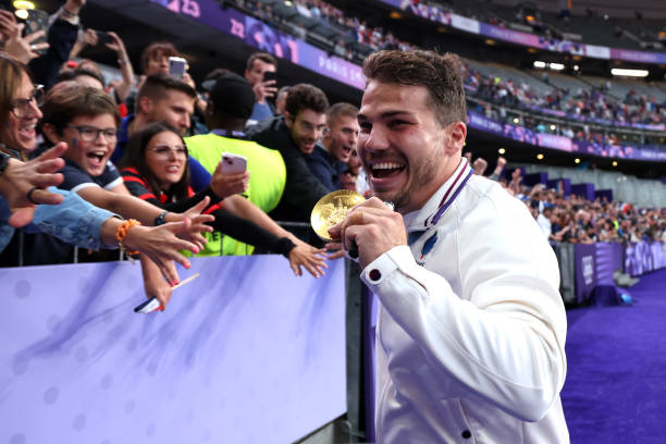 奧運會乒乓球男雙打冠軍背后的團隊支持與教練智慧