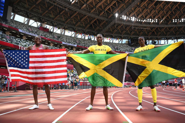 跳高造句教學(xué):如何用簡(jiǎn)單詞匯構(gòu)建復(fù)雜句子