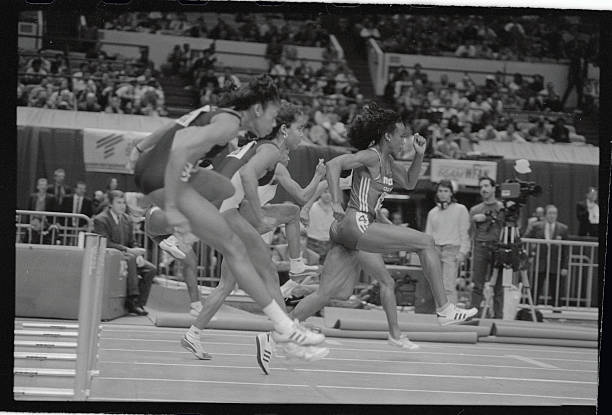 田亮年齡曝光！從奧運(yùn)冠軍到明星爸爸的蛻變歷程