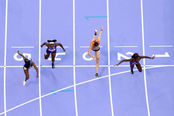 跳遠(yuǎn)成績的影響因素:技術(shù)、力量與爆發(fā)力的關(guān)系