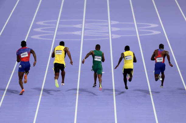 唐博文中長(zhǎng)跑之舞背景音樂(lè)解析