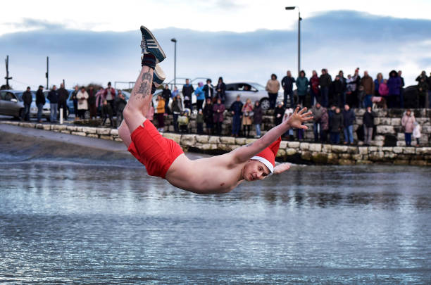從運(yùn)動員到教練:不同視角下的游泳比賽總結(jié)寫法